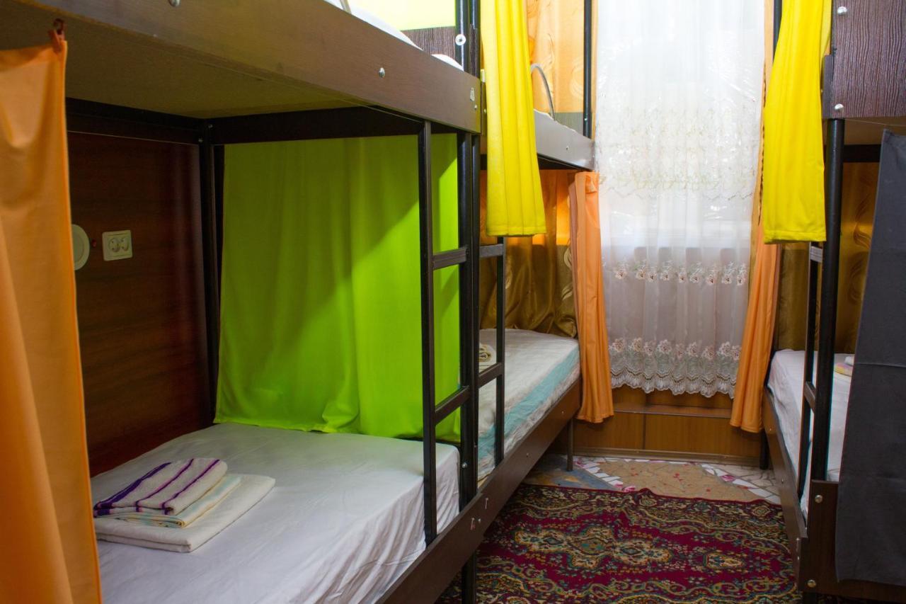 Клуб B55 Hostel Dnipro Exterior photo